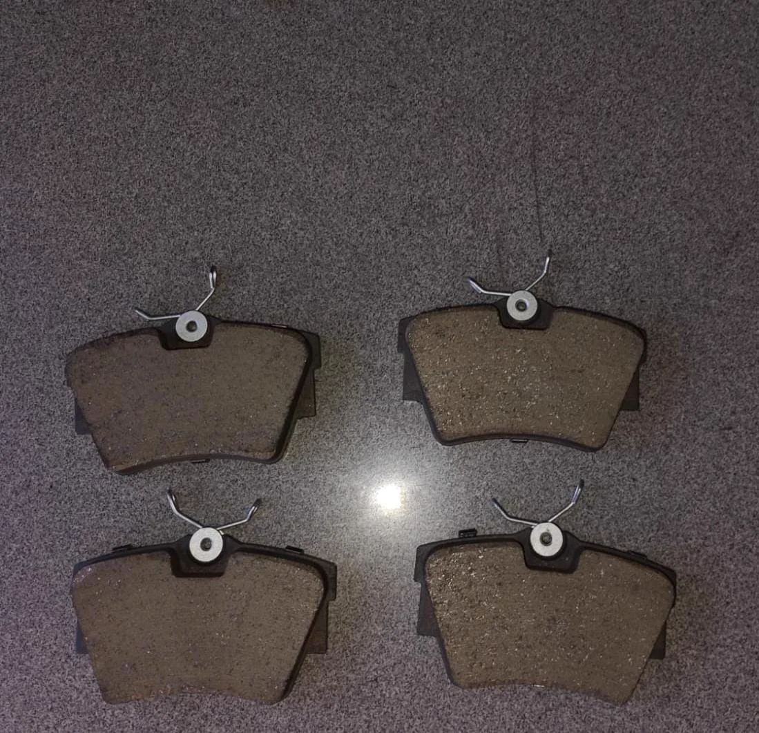 Pastillas de freno traseras nuevas para Renault Trafic en Cali.